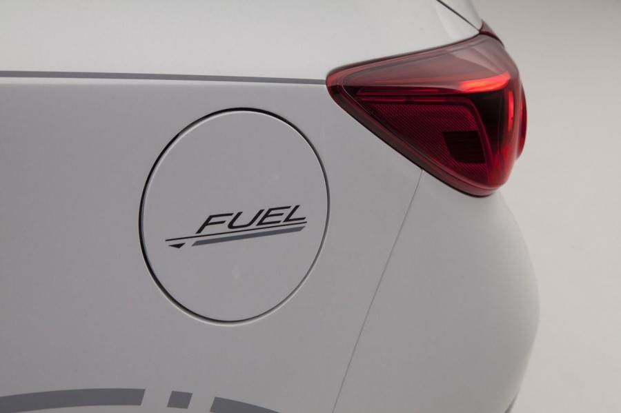  Mazda Club Sport 3 Concept 2013 года  (фото 9 из 32)